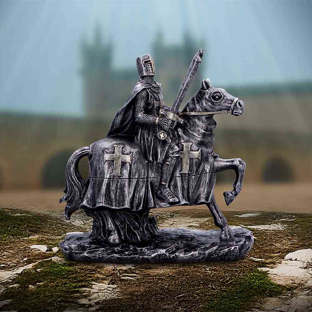 Nemesis Now - To Serve Figurine - Couleur argent